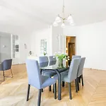 Luxury Living In Passy